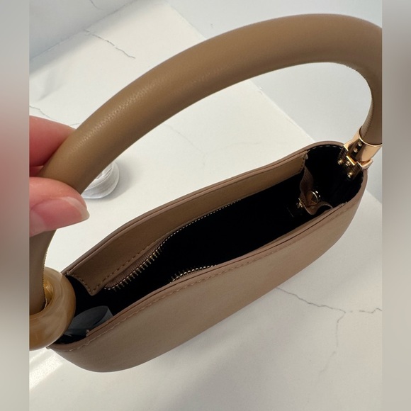 Melie Bianco Jennie Tan Vegan Leather Purse - Picture 6 of 16